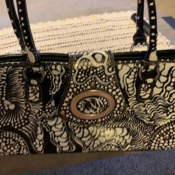 Hand painted one of a kind, vintage black purse - Picture 10 of 12